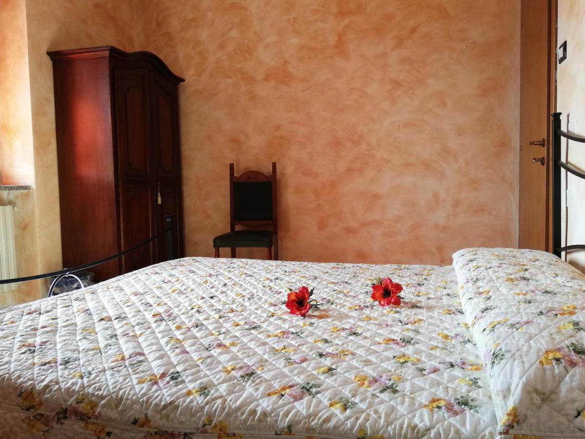 B&B Pivi Ponti sul Mincio Exterior foto